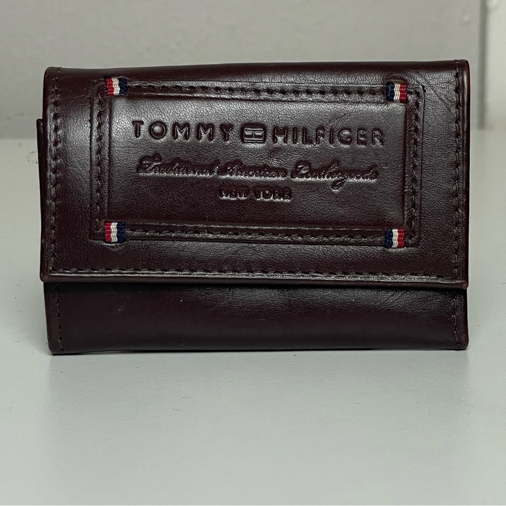 Tommy Hilfiger Brown Leather Key Holder
